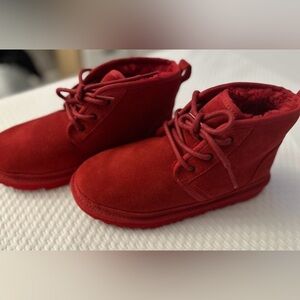 Uggs Red
